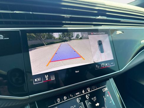 Certified 2026 Audi SQ8 Prestige AWD/4WD image 23