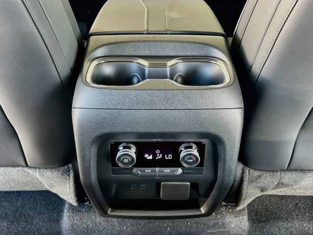 New 2027 Buick Enclave Preferred w/ Power Package FWD image 18