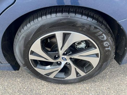 Certified 2025 Subaru Legacy Premium AWD/4WD image 9