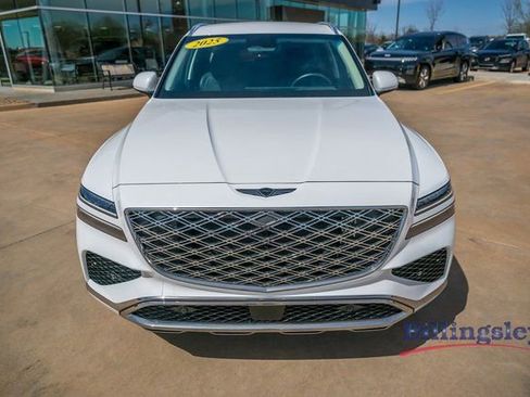 Used 2025 Genesis GV80 2.5T Standard image 8