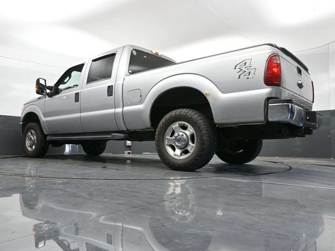 Used 2016 Ford F250 XLT w/ Snow Plow Prep Package AWD/4WD image 43