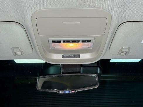 Used 2016 Chevrolet Colorado LT w/ LT Convenience Package image 27