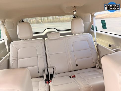 Used 2020 Lincoln Navigator L Reserve w/ Luxury Package image 19