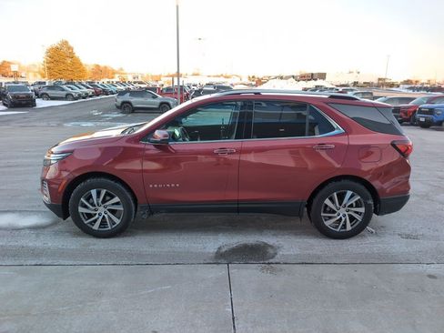 Used 2023 Chevrolet Equinox Premier image 5