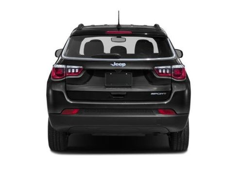 Used 2020 Jeep Compass Latitude w/ Cold Weather Group image 8