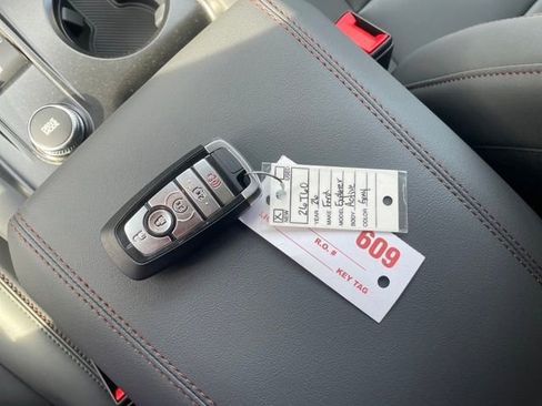 New 2026 Ford Explorer Active w/ Active Comfort Package image 28