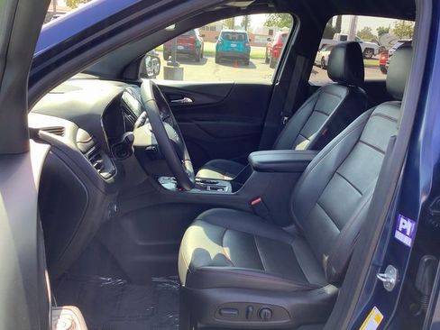 Used 2022 Chevrolet Equinox RS w/ RS Leather Package image 8