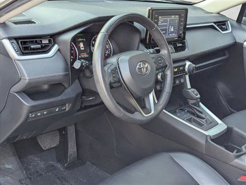 Certified 2022 Toyota RAV4 XLE Premium image 10