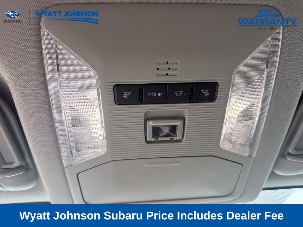 Used 2025 Toyota RAV4 XLE FWD image 27