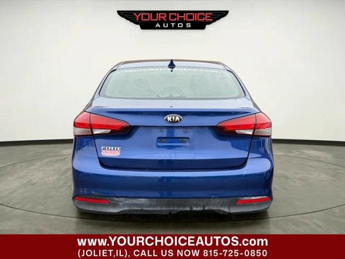 Used 2017 Kia Forte LX FWD image 4