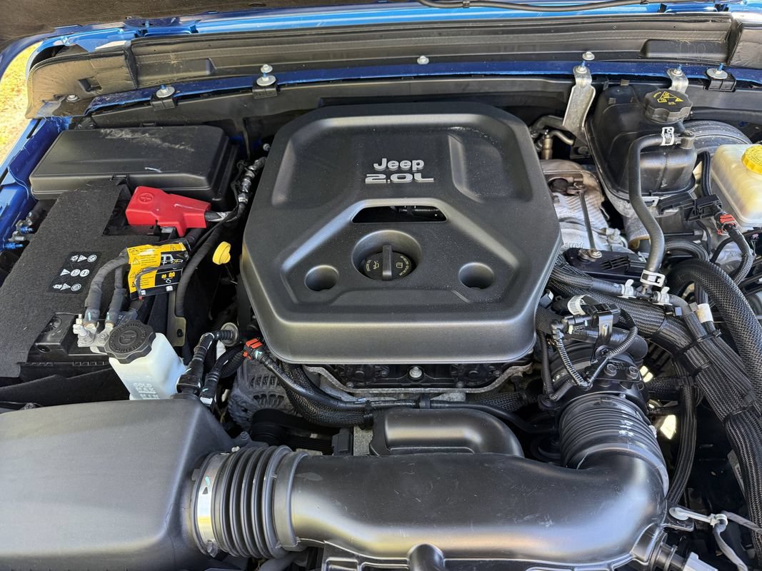 Used 2021 Jeep Wrangler Unlimited Rubicon w/ Safety Group AWD/4WD image 43