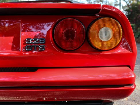 Used 1988 Ferrari 328 GTS image 43