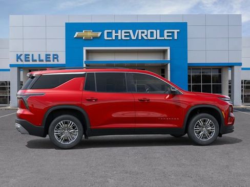 New 2026 Chevrolet Traverse LT image 5
