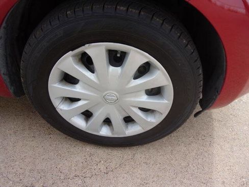 Used 2015 Nissan Versa Note SV image 4