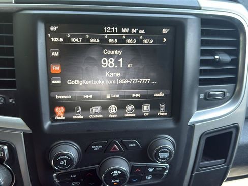 Used 2017 RAM 1500 Big Horn AWD/4WD image 18