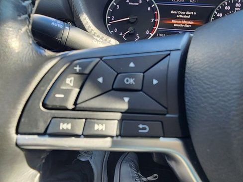 Used 2022 Nissan Sentra SV w/ Trunk Package image 28