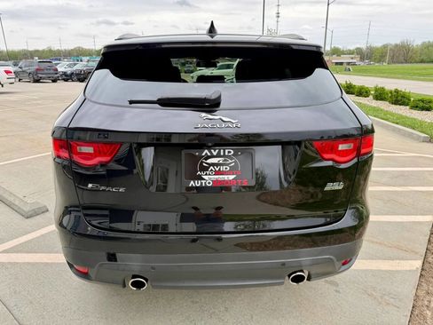 Used 2017 Jaguar F-PACE Prestige image 7