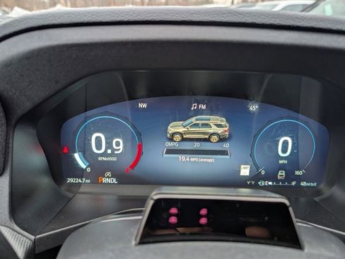 Used 2025 Ford Explorer ST-Line image 23