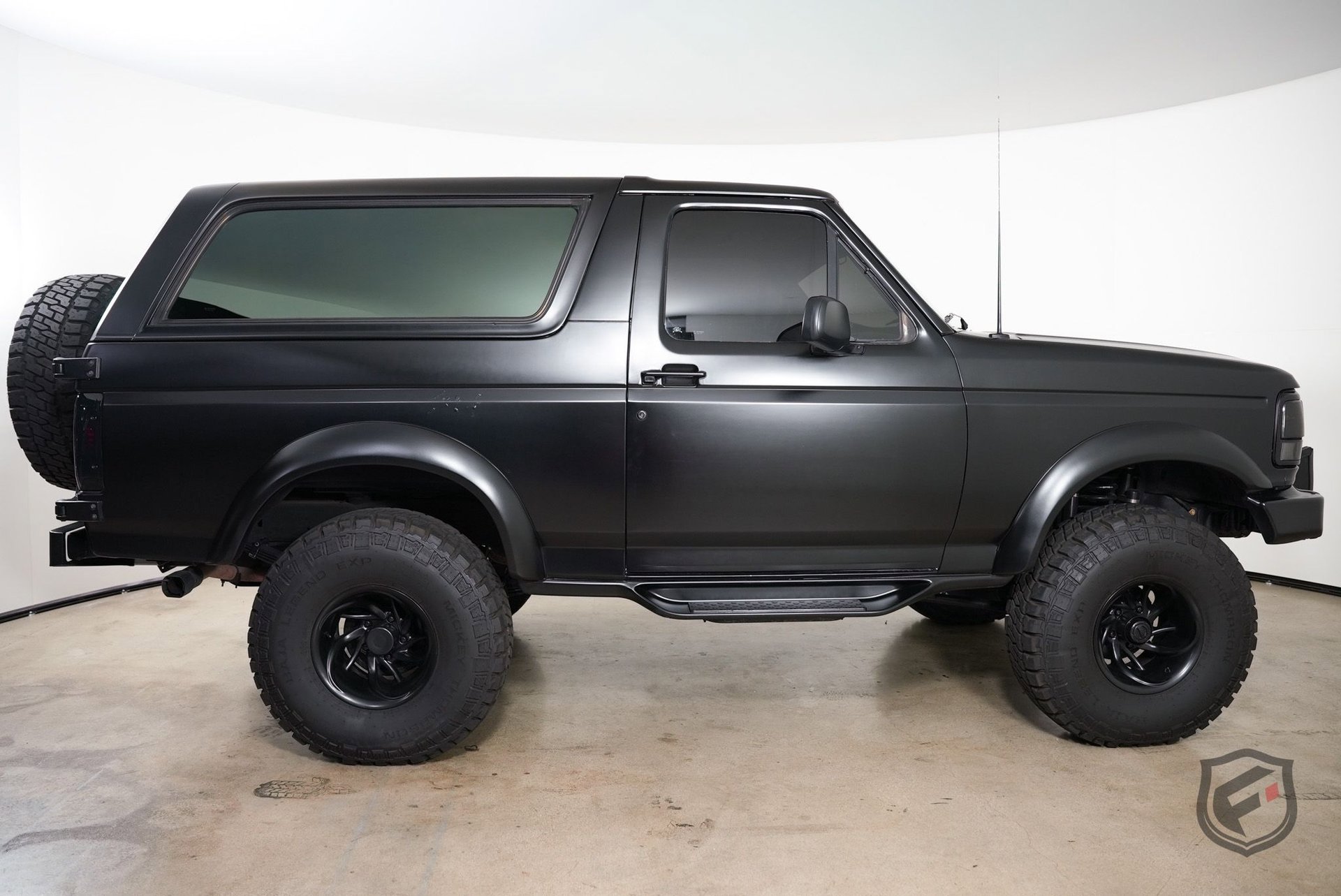 Used 1996 Ford Bronco Eddie Bauer AWD/4WD image 10