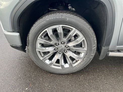 New 2025 GMC Sierra 1500 Denali w/ Denali Reserve Package image 24