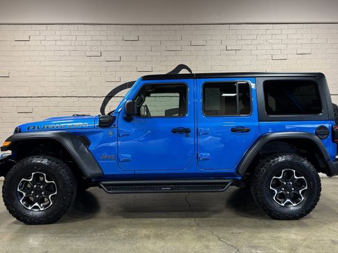 Used 2023 Jeep Wrangler Unlimited Rubicon 4xe w/ Dual Top Group image 9