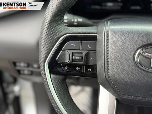 Used 2025 Toyota Tundra Platinum AWD/4WD image 20