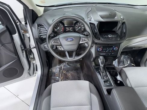 Used 2019 Ford Escape SE AWD/4WD image 16