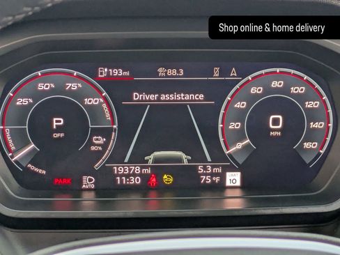 Used 2024 Audi Q4 e-tron Premium Plus image 12