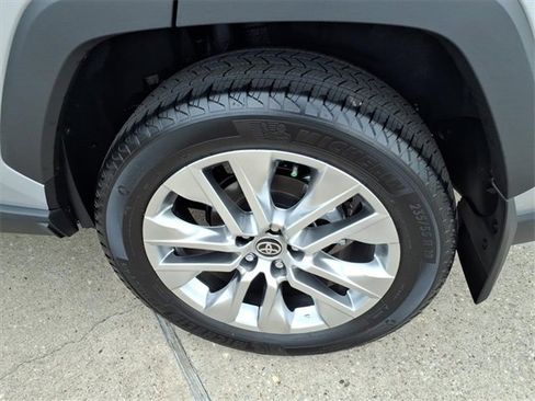 Certified 2025 Toyota RAV4 XLE Premium image 18