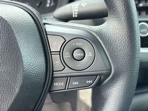 New 2026 Toyota Corolla LE FWD image 17