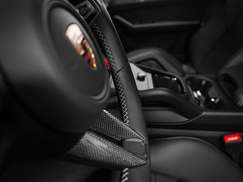 Certified 2025 Porsche Cayenne Turbo GT AWD/4WD image 46