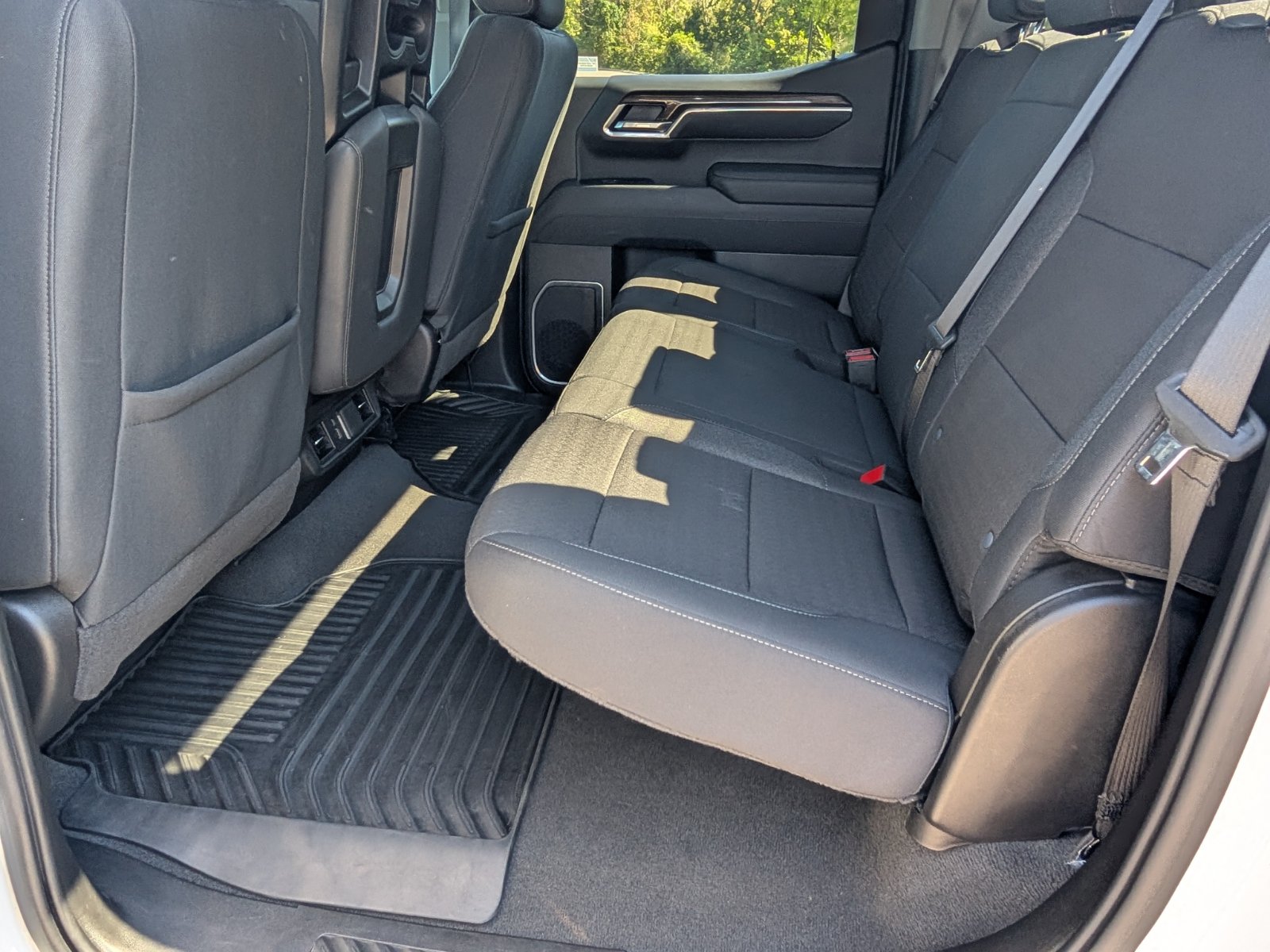 Used 2026 Chevrolet Silverado 1500 LT RWD image 14