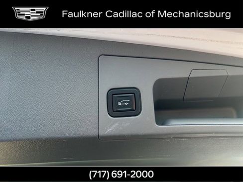 Used 2022 Cadillac XT5 Premium Luxury image 14