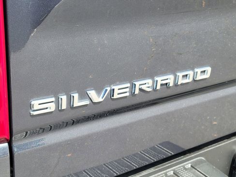 Used 2020 Chevrolet Silverado 1500 Custom Trail Boss w/ Custom Convenience Package image 20