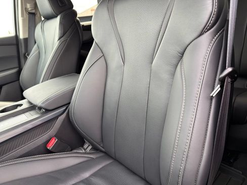 Certified 2026 Acura MDX w/ Technology Package FWD image 12