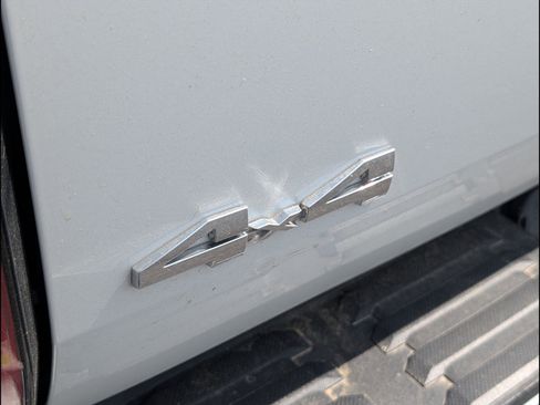 Used 2024 Toyota Tundra Limited AWD/4WD image 8