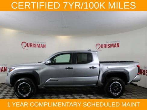 Used 2024 Toyota Tacoma TRD Off-Road AWD/4WD image 5