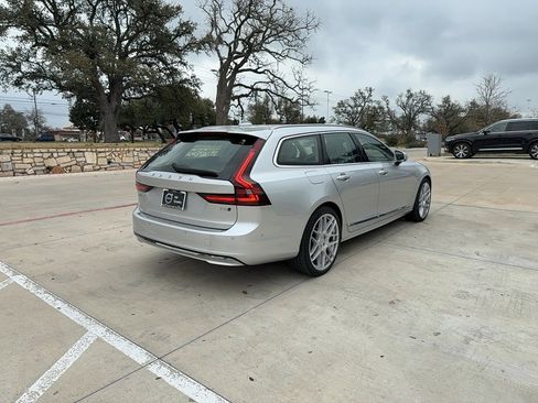 Used 2021 Volvo V90 T6 Inscription image 5
