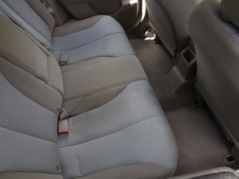 Used 2009 Nissan Versa 1.8 S w/ Convenience Pkg FWD image 12