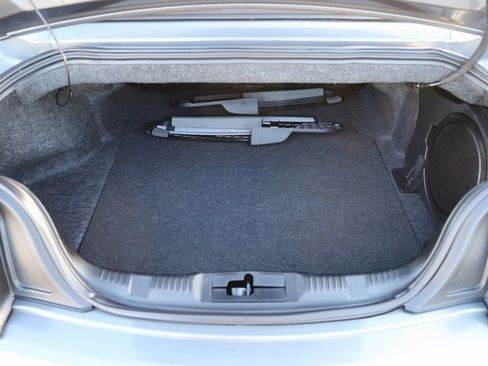 Used 2021 Ford Mustang GT Premium w/ Equipment Group 401A image 7