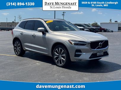 Used 2022 Volvo XC60 B5 Momentum w/ Advanced Package