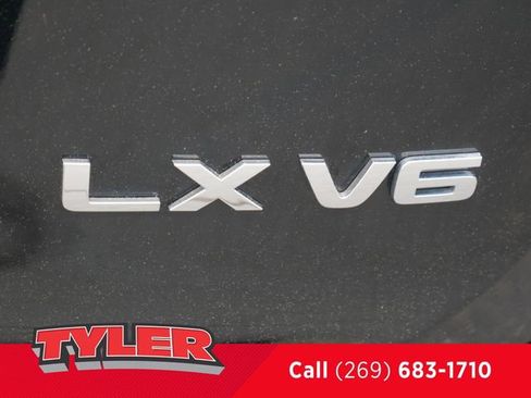 Used 2020 Kia Telluride LX AWD/4WD image 14