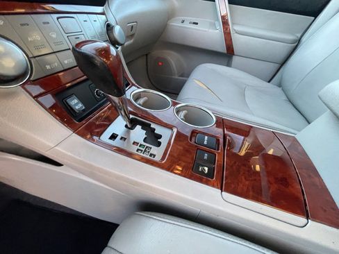 Used 2012 Toyota Highlander Limited image 16