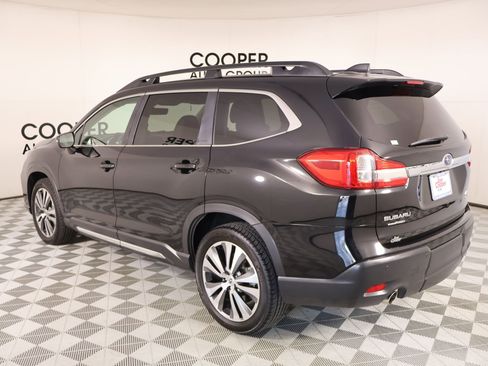 Used 2022 Subaru Ascent Limited AWD/4WD image 23