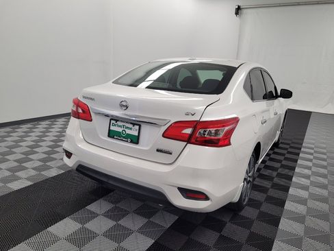 Used 2019 Nissan Sentra SV w/ Special Edition Package FWD image 7