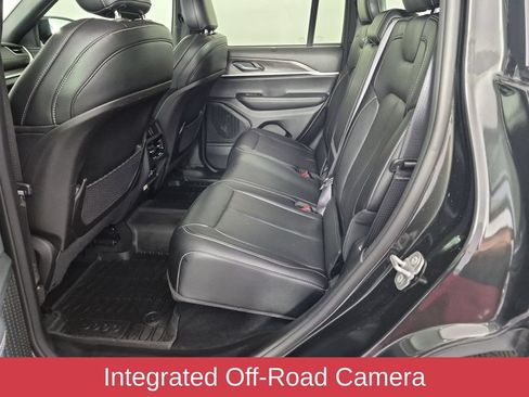 Certified 2024 Jeep Grand Cherokee Limited w/ Luxury Tech Group II AWD/4WD image 34