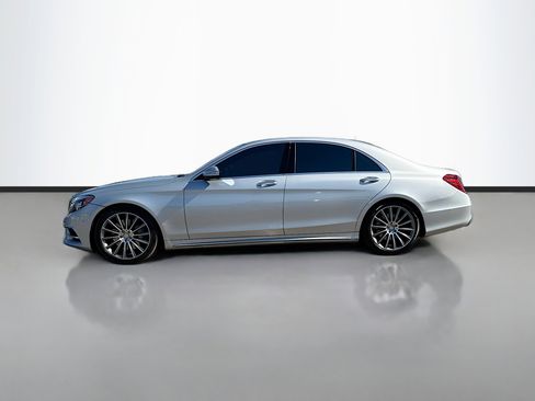 Used 2017 Mercedes-Benz S 550 Sedan image 6
