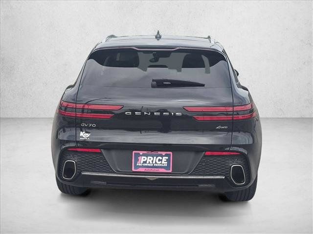 Used 2025 Genesis GV70 2.5T w/ Advanced Package AWD/4WD image 6