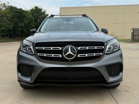 Used 2018 Mercedes-Benz GLS 550 4MATIC w/ Driver Assistance Package image 9