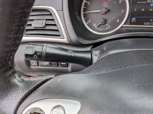 Used 2019 Nissan Sentra SV w/ Special Edition Package image 40